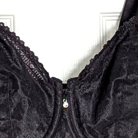 Bali (36D) Black Lace Underwire Bra - Picture 7 of 14